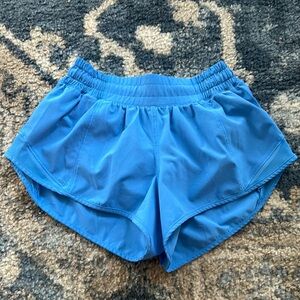 Lululemon Hotty hots 2.5